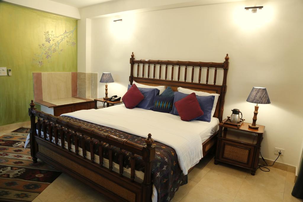 The Estate Villa New Delhi Exterior photo